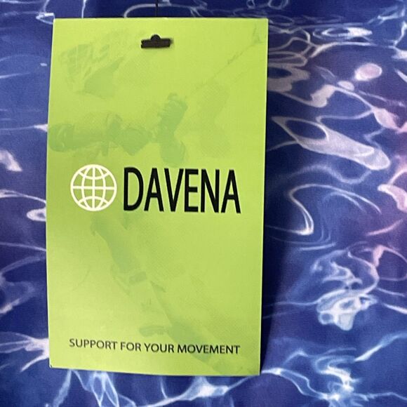 Davena Rashguard XL Blue Water Swimtop Padded Long Sleeve UV Rash Guard NWT - Picture 5 of 8